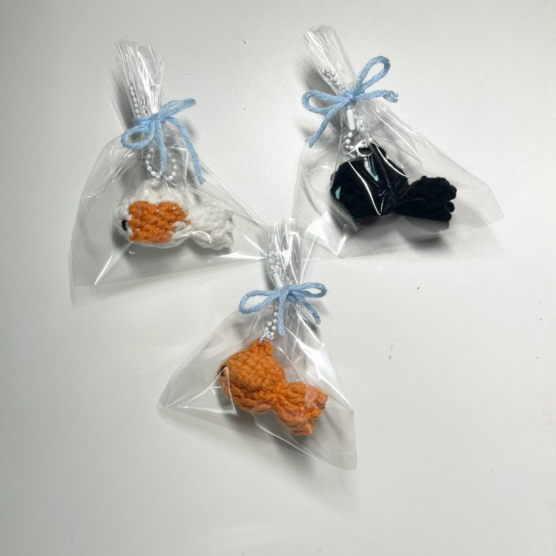 fav.jellyfish | พวงกุญแจปลาทอง 🐠🐟🧡✨ (3 สี) gold fish keychain