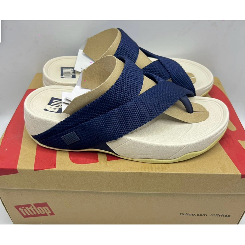 รองเท้าเเตะ fitflop สลิงรุ่นใหม่ สวย ใส่ได้ทั้ง หญิงและชายไซร้ 36----44