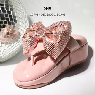 SHU SOFASHOES 2.5" DISCO BOWS รองเท้าแตะ