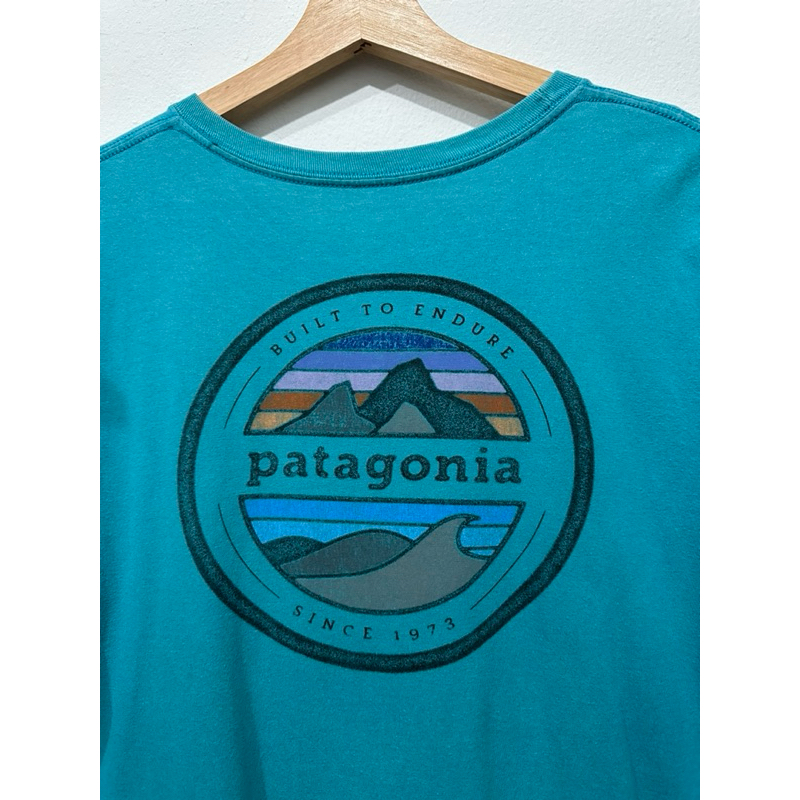 เสื้อยืดคอกลมมือสอง แท้💯 Patagonia มี ตน.(บอกสภาพเสื้อตามจริง)
