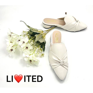 Limited Shoes รองเท้าหัวแหลม รหัส CY 3000