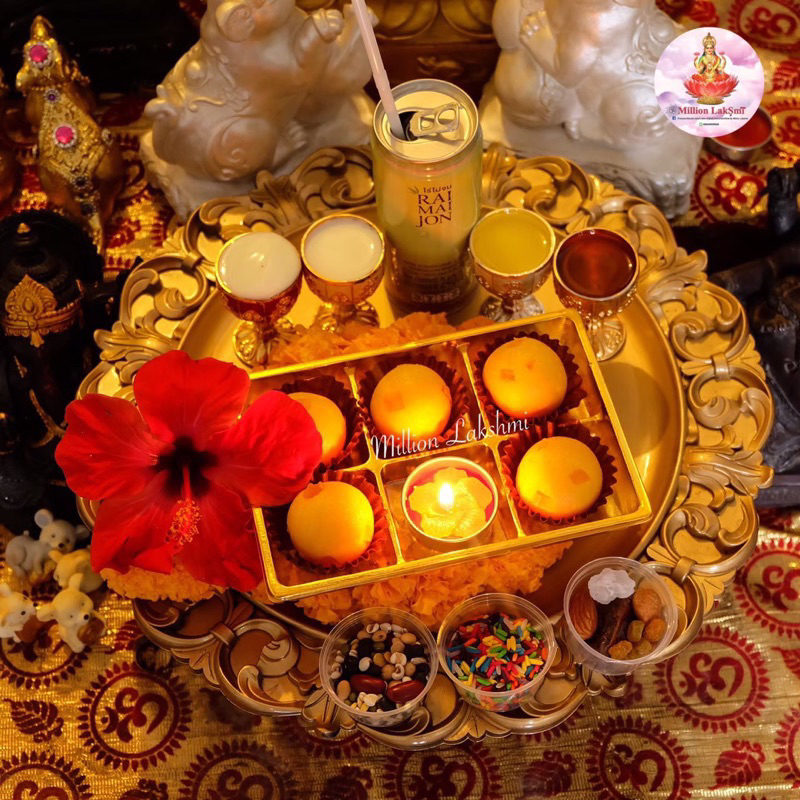 ขนมไหว้พระพิฆเนศ ลาดูมะม่วงนมสด 