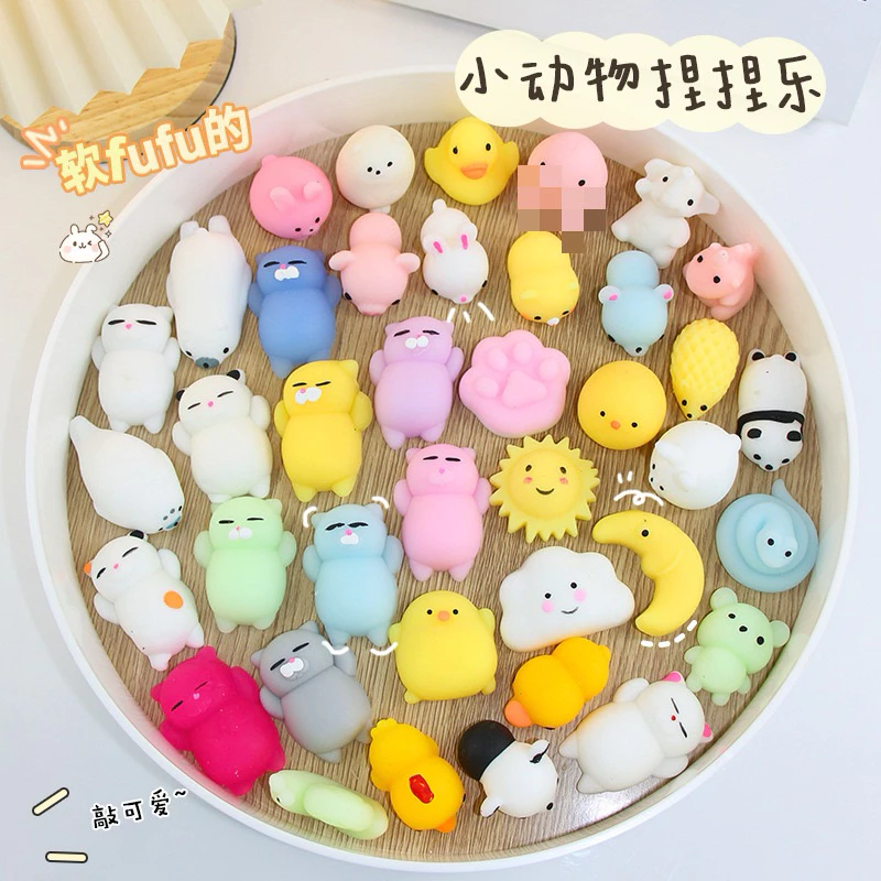 พร้อมส่ง🔥 ของเล่นบีบสกุชชี่ รูปการ์ตูนสัตว์น่ารัก บรรเทาความเครียด ของเล่นนุ่มนิ่ม สุ่มลาย โมนิ