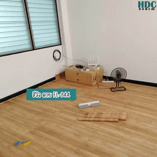 สติกเกอร์ติดพื้นลายไม้ มีกาวในตัว wallpaper PVC ติดพื้นบ้าน แต่งห้องนอน กันน้ำ กันลื่น ติดพื้นห้องน้ำ วอลเปเปอร์ผนัง วอล