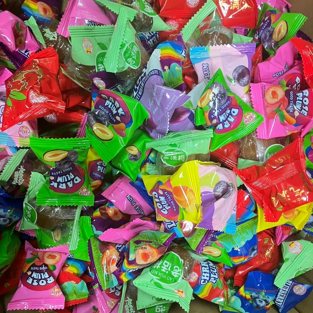 บ๊วยรวมรส (ขนาด 2 กิโลกรัม )บ๊วยแห้ง รสชาติเปรี้ยวอมหวาน