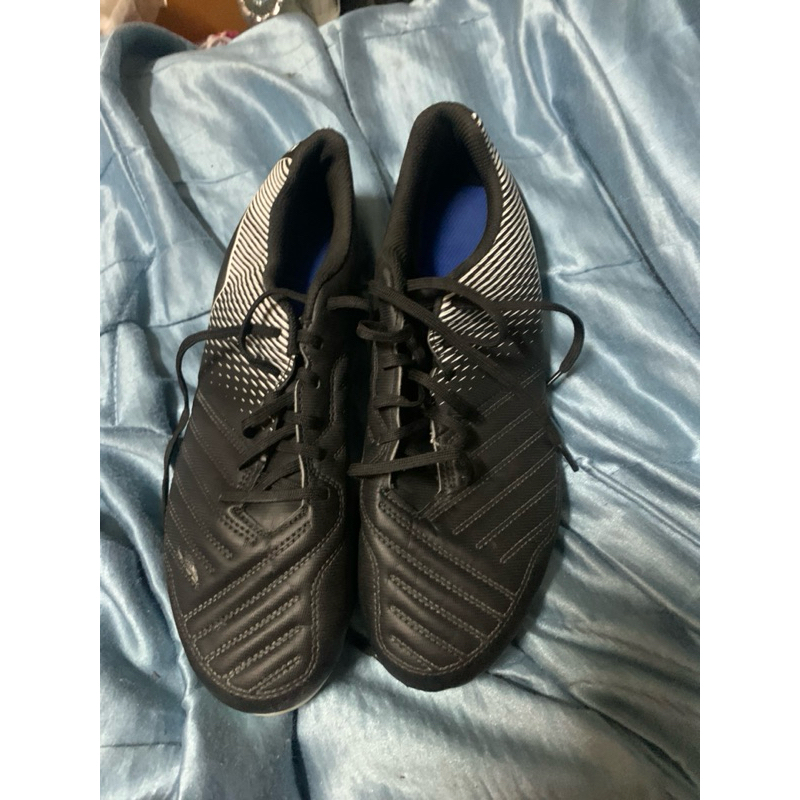 รองเท้าฟุตบอลมือสองสตั๊ด Kipsta ขนาด41/260สภาพดีปุ่มเป็นปุ่มเหล็ก ปุ่มเต็ม ไม่ปริไม่เปิด ใช้งานน้อย