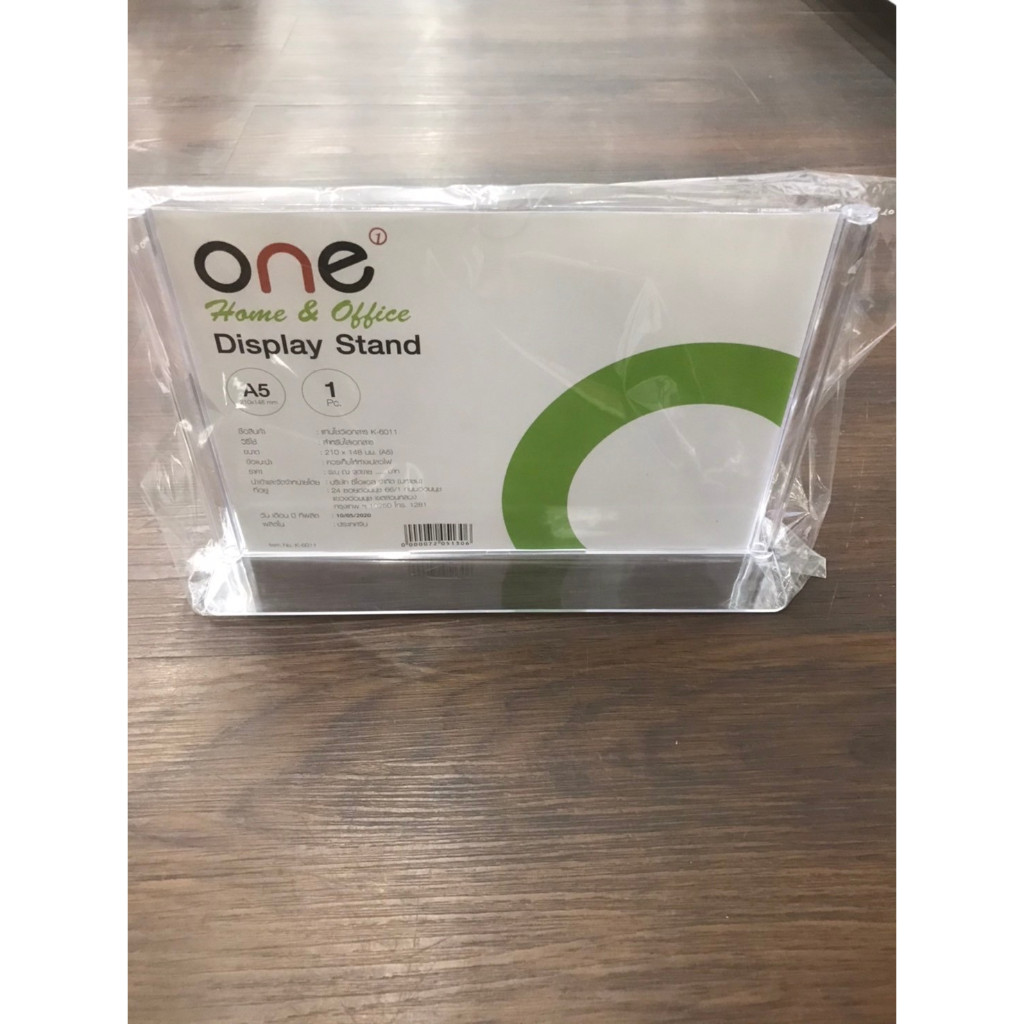 แท่นป้ายตั้งโต๊ะแนวนอน A5 ONE K-6011