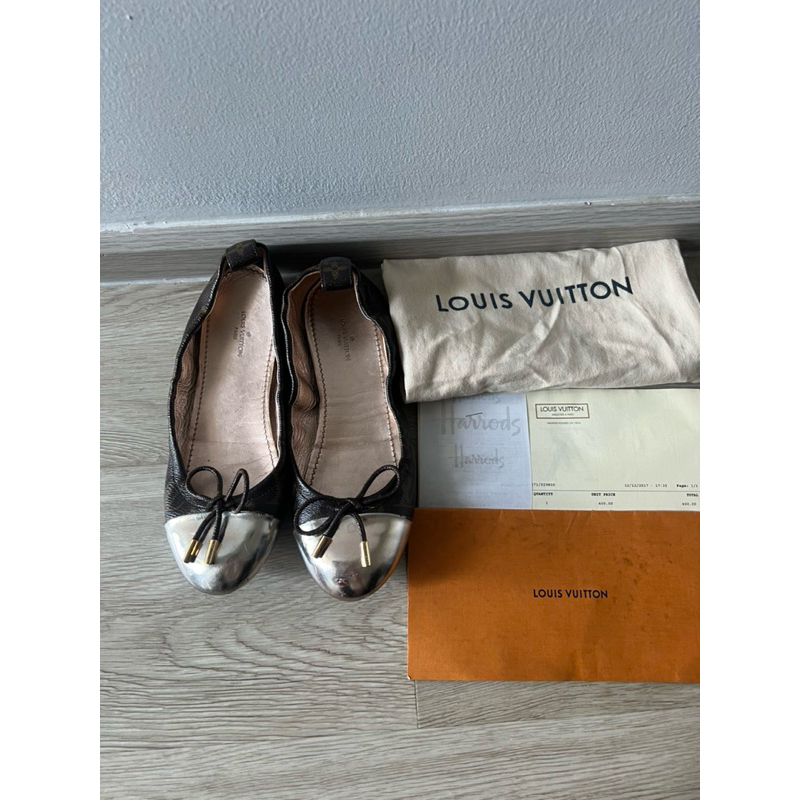 LV ballet shoes size35 ออกShop london