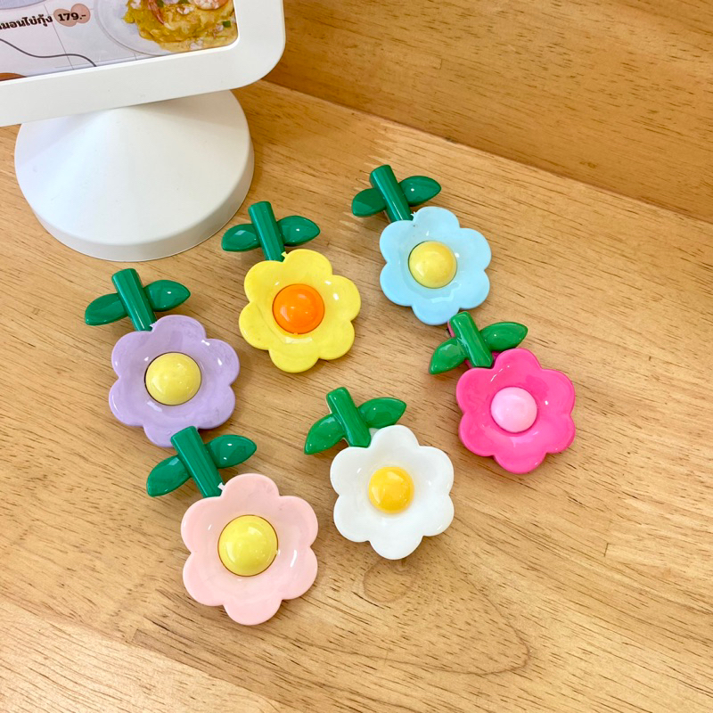 พร้อมส่ง ราคาเป็นคู่ กิ๊ฟหนีบผมดอกไม้รุ่นเเม่ชม สวยน่ารักกกกก ◡̈