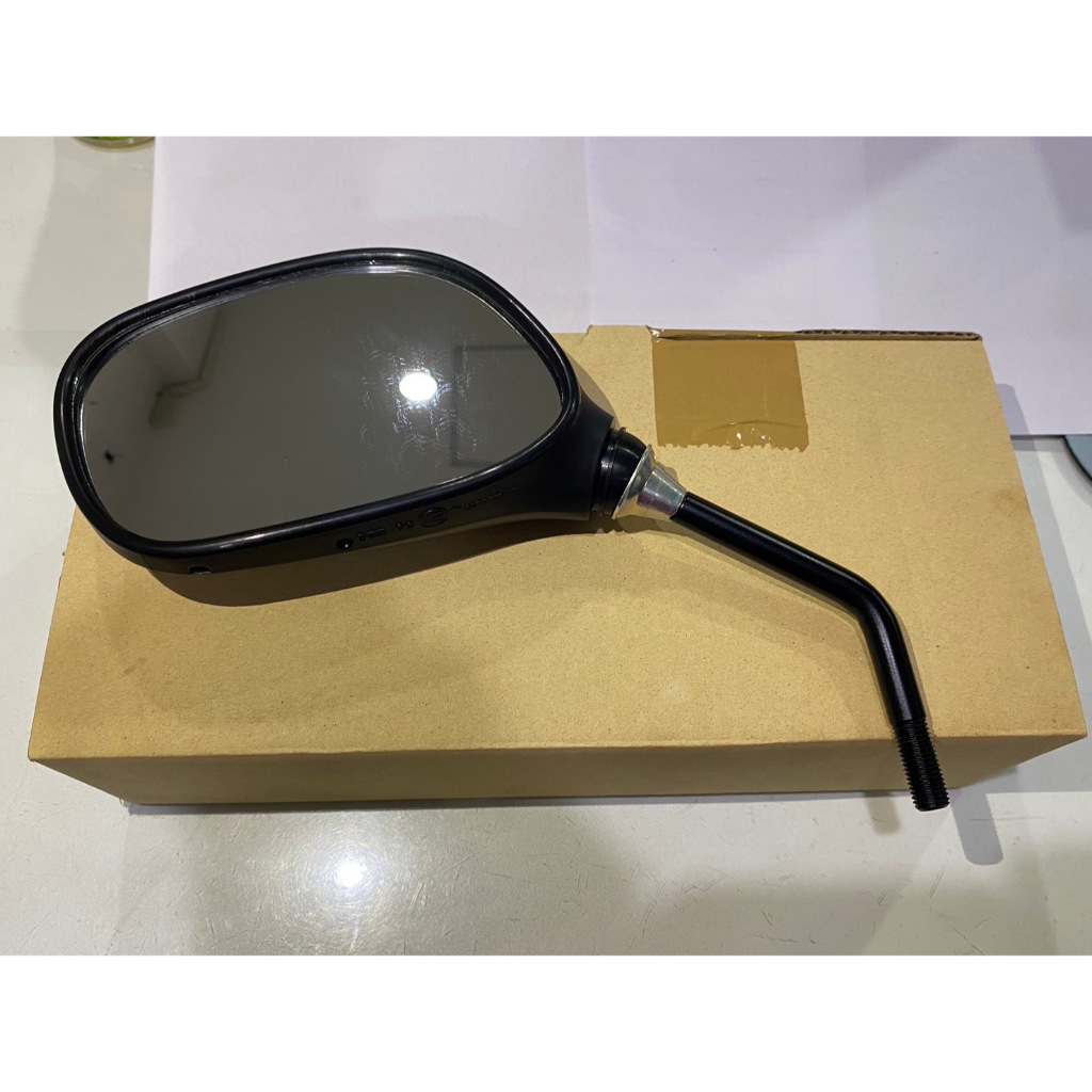 กระจกมองหลังด้านซ้าย รหัส (88220-KWW-640) WAVE110I,WAVE125I จำนวน1ข้าง อะไหล่แท้เบิกตรงจากศูนย์ฮอนด้