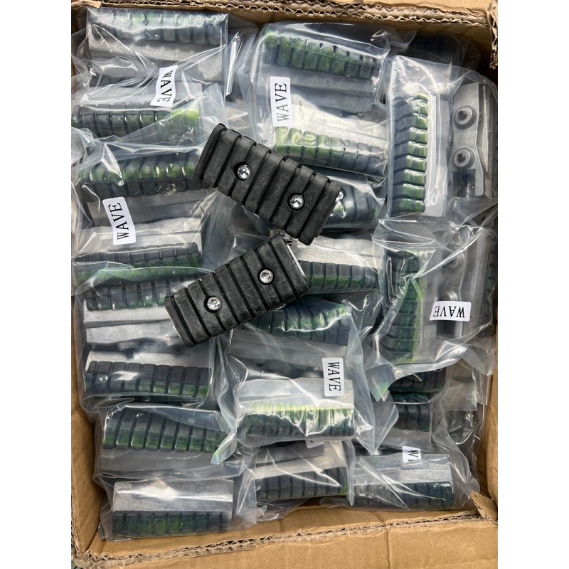 พักเท้าหน้าc125( วีราโก้)ใส่กับเวฟ125R/S /WAVE110i แปลงแล้วใส่ได้เลย ตรงรุ่น #พักเท้าหน้า พร้อมน็อต