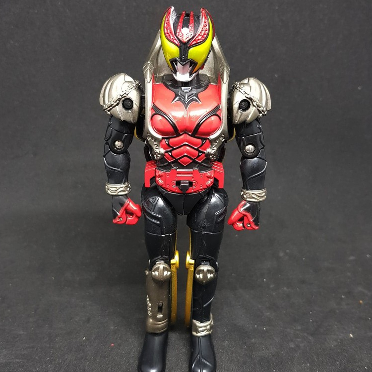 Kamen Rider Decade - Kamen Rider Kiva - Final Form Ride Bandai (ของไม่ครบ-มือสอง)