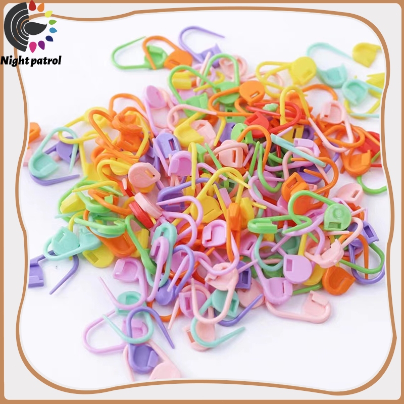หลากสี พลาสติก ถัก มาร์กเกอร์ โครเชต์ คลิป 50ชิ้น DIY  ชิ้นพลาสติกเรซิ่นโครเชต์เครื่องมือจักรเย็บผ้า