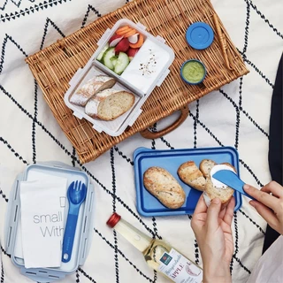 กล่องอาหารกลางวันแบ่ง 3 ช่อง LocknLock To-Go Container ความจุ 1 L. รุ่น HPL817L