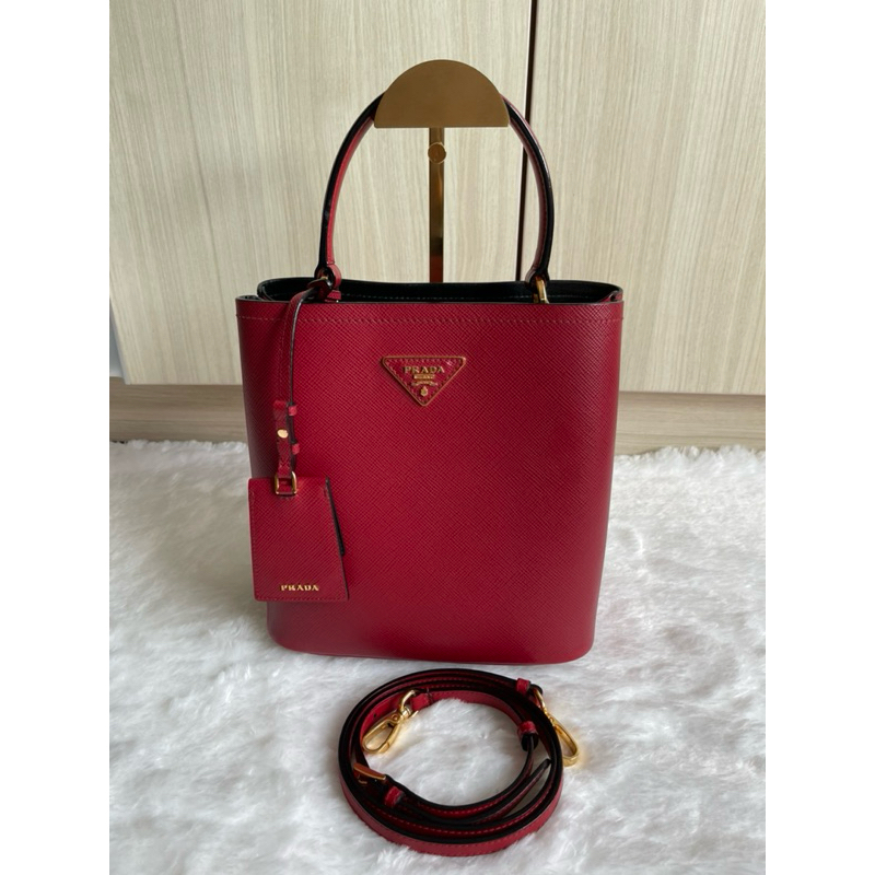 Saffiano Prada Panier, red fired color