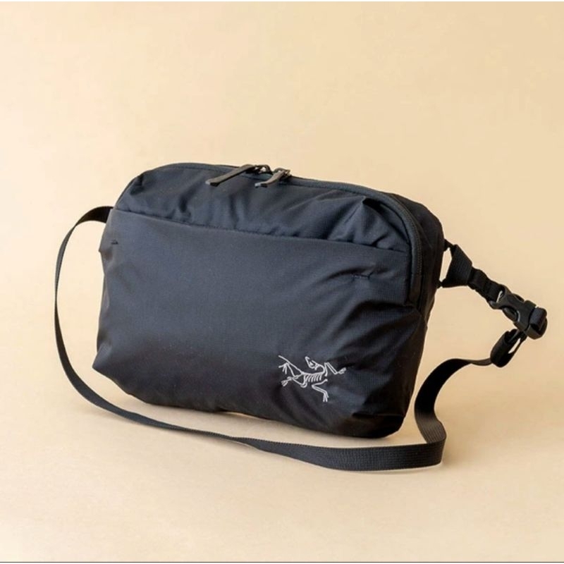 กระเป๋า Arc'Teryx Hiliad 6 L Crossbody Bag