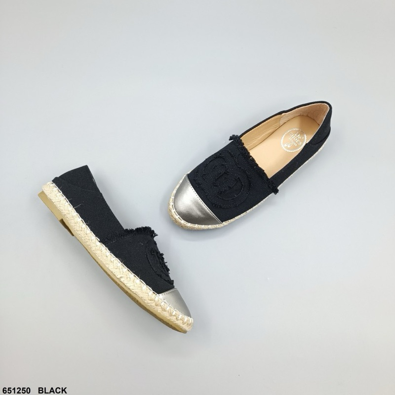 รองเท้าสลิปออน  ขอเชือกทักปอ ส้นแบนเบา P95