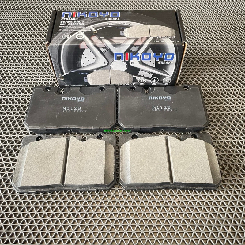 ผ้าเบรคหน้าAristo550องศา(ราคาต่อชุด)