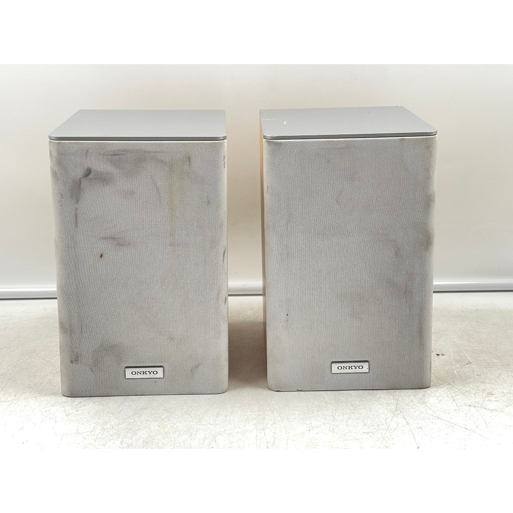AW106 ลำโพง 1 คู่ มือสองญี่ปุ่น (807) ONKYO D-U1X 30W 6 โอห์ม Woofer 3.5 นิ้ว Size ตู้ 13x17x20.5CM 