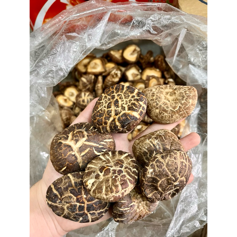 เห็ดหอมญี่ปุ่น (日本香菇 ) มีขนาด AA3/AA5 ปริมาณ500/1000กรัม