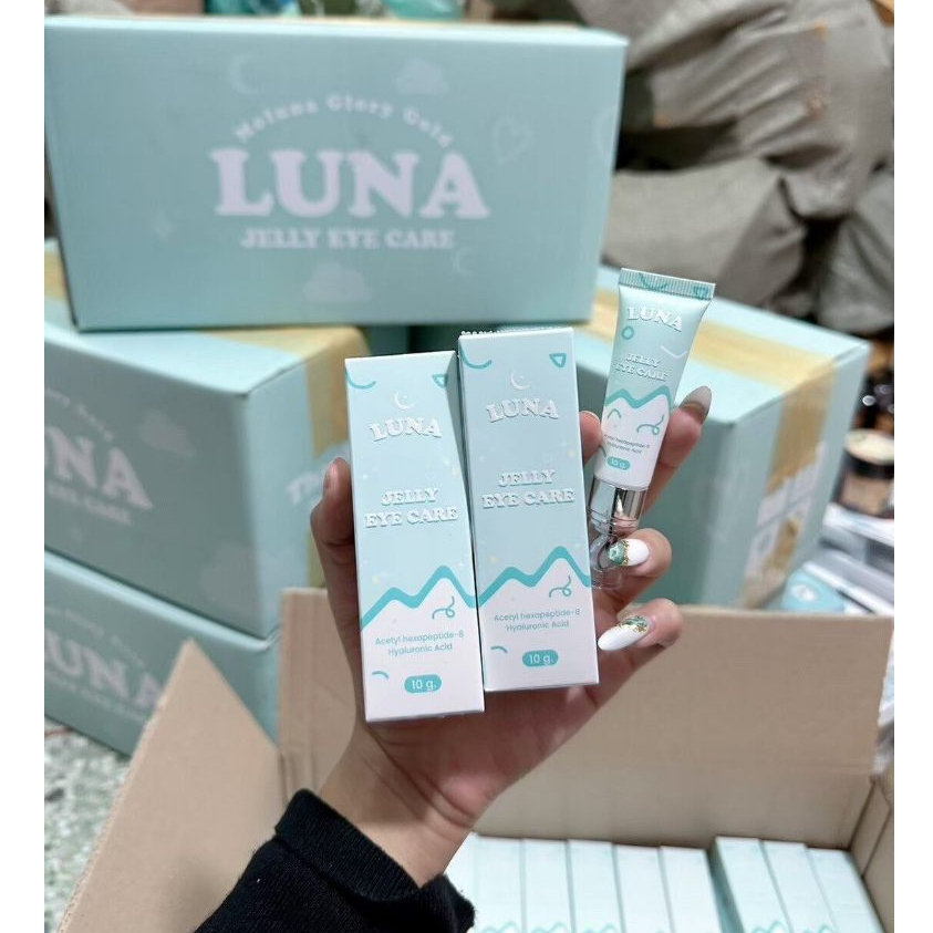 10g ครีมทาใต้ตาลูน่า luna jelly eye cream care มีหัวนวดเก็บความเย็น อาการบวมช้ำ ขอบตาดํา บํารุง ลูน่าอายครีม momoskin