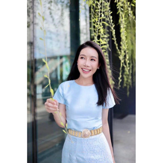 Sira Siri ชุดไทยสีฟ้า ชุดวันแม่ เสื้อผ้าไหมอิตาลี สีฟ้า คอกล…