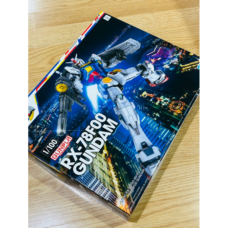 BANDAI Gundam RX-78 F00 Yokohama Factory Scale 1/100