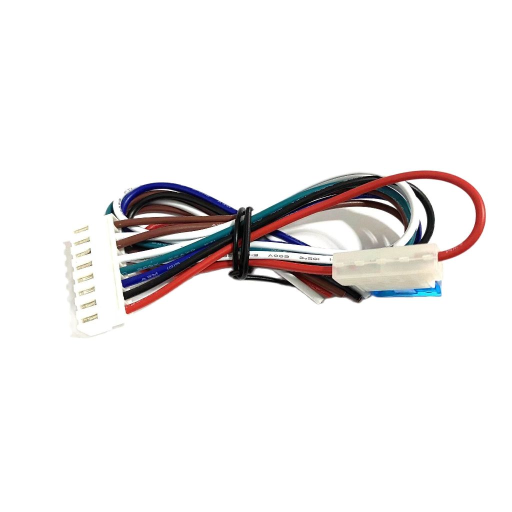 pl_auto สายไฟ 8P ไฟยาว 30cm พร้อมฟิวส์ 15A พร้อมส่งในไทย