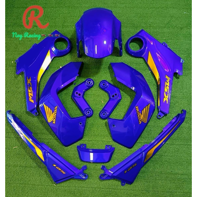 ชุดสี MSX 125ตัวเก่า ปี2012-2015 มีทั้งหมด 10ชิ้นลูกค้าสามารถเลือกสีและลายสติ๊กเกอร์ได้ตามต้องการทัก
