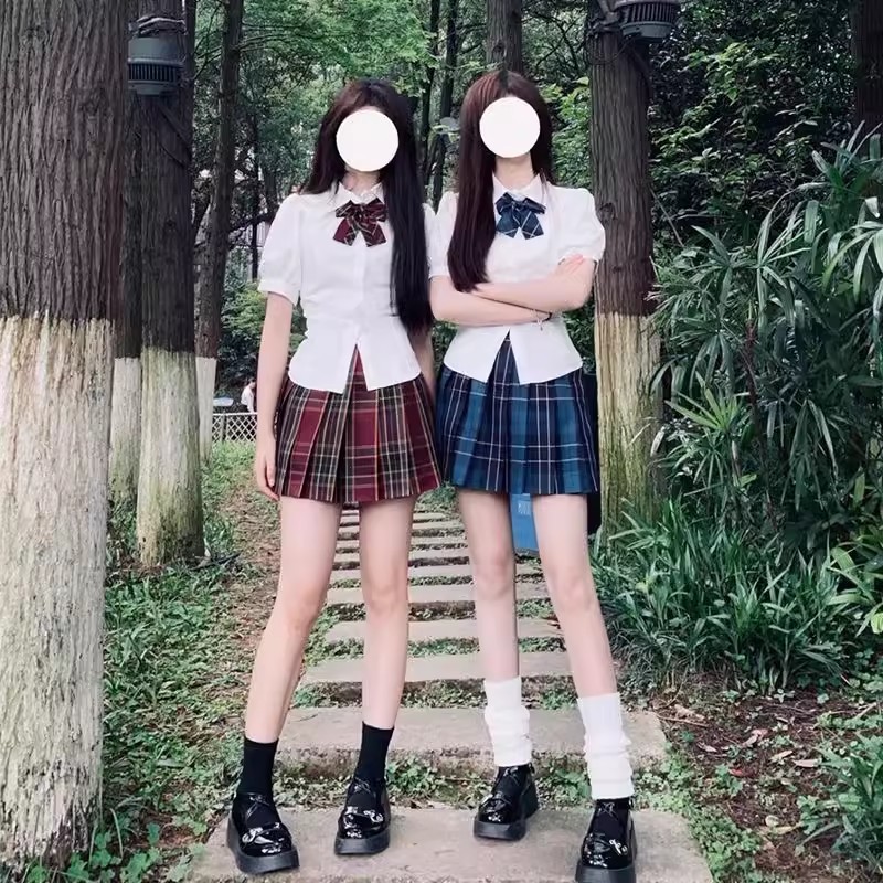 นักเรียน ชุดเซ็ท ผู้หญิง กระโปรง เครื่องแบบ JK กระโปรงพลีท สไตล์ญี่ปุ่น กระโปรงลายสก๊อต