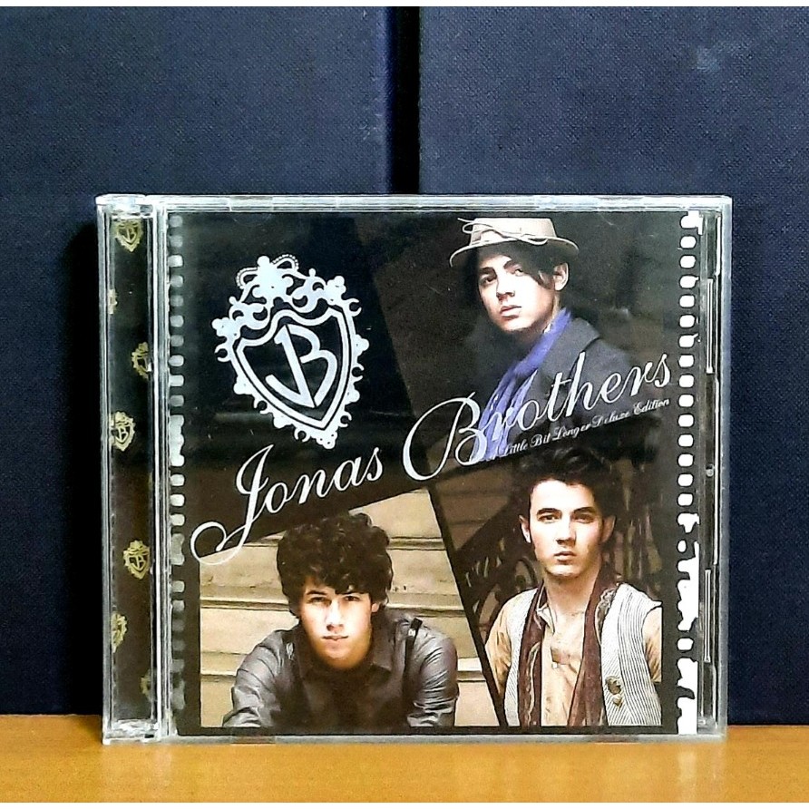 CD ซีดีเพลงสากล / Jonas Brothers / A Little bit longer, deluxe edition                              
