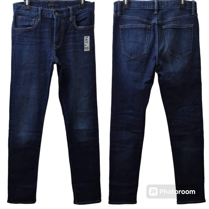 รหัส A.941 UNIQLO HEATTECH เอว30 ยาว41 ปลายขา6.5  กางเกงยีนส์มือสองผู้ชาย