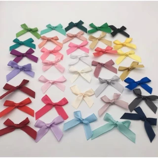 【50 ชิ้น】/【100 ชิ้น】โบว์สำเร็จรูปผ้าซาติน โบว์ตกแต่ง DIY ขนาด 3 x 4.5 cm. [BW-0001]