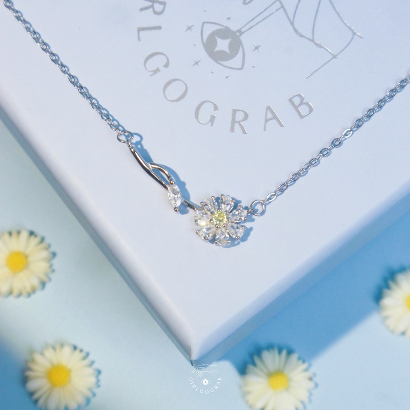 Girlgograb ~ สร้อยคอเงินแท้รุ่น Sunflower จี้ดอกทานตะวัน โดนน้ำได้ไม่ลอก