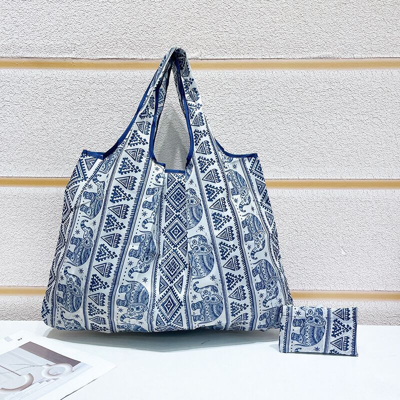 พร้อมส่ง: กระเป๋าช้อปปิ้งถุงผ้าลายช้างไทยผ้าร่ม เนื้อผ้าหนา ขนาด58x42cm