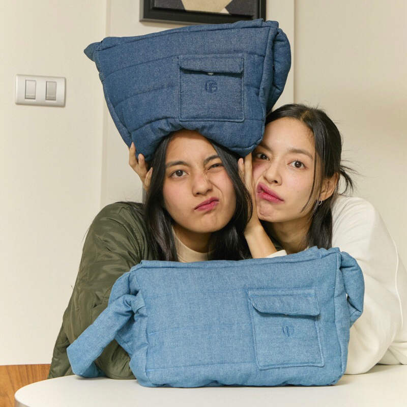 Cloudy Denim Bag By Grandfather