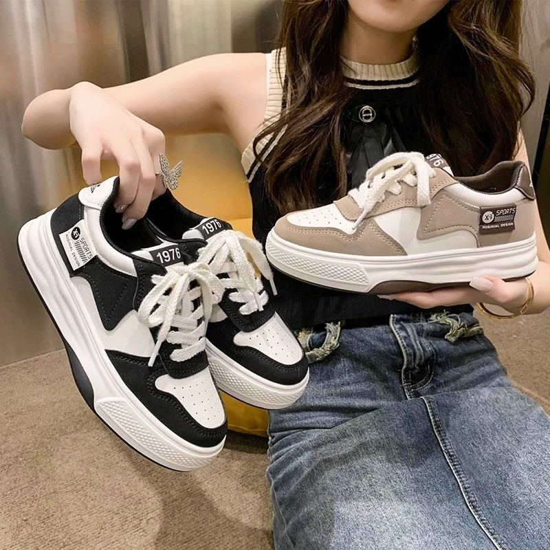 WALKING 👟รองเท้าผ้าใบหุ้มข้อต่ำของผู้หญิง สไตล์คลาสสิก แฟชั่นเกาหลี สะดวกสบาย กันลื่น ทนต่อการสึกหรอ
