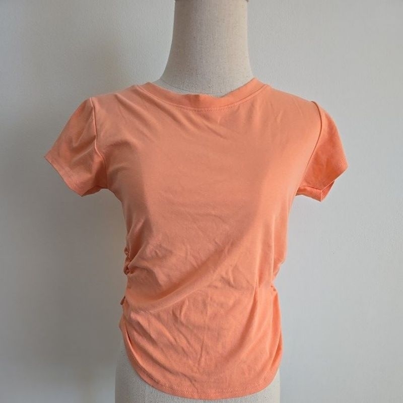 เสื้อยืดจั้มเอวสองข้าง Promthong มือสอง สภาพ 99%