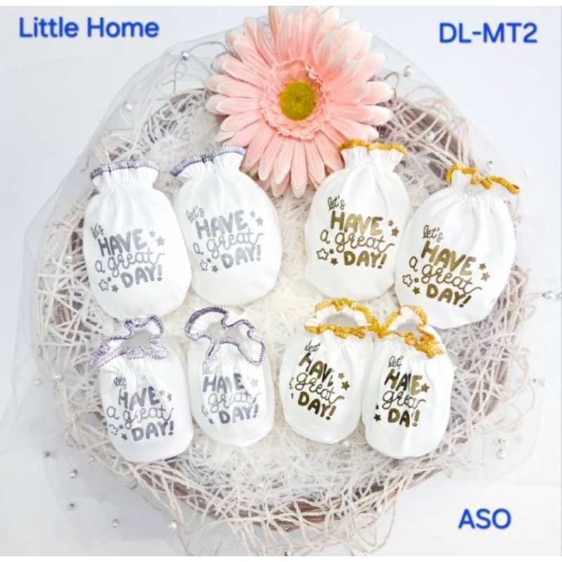 พร้อมส่ง ถุงมือถุงเท้า สีขาว เด็กแรกเกิด ผลิตในไทย