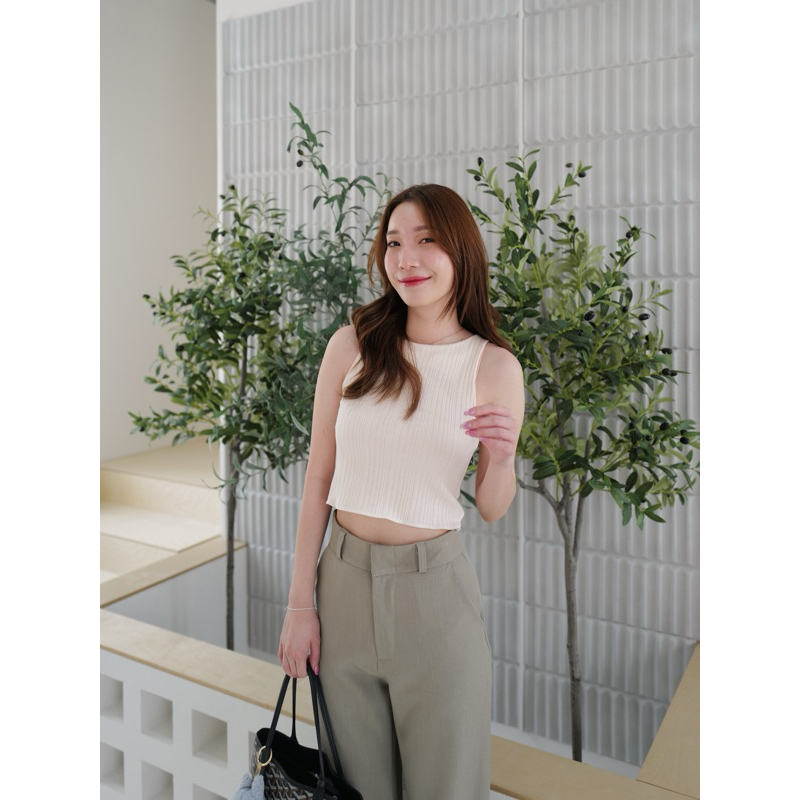 เสื้อกล้าม เว้า (มี 2 size)🌟