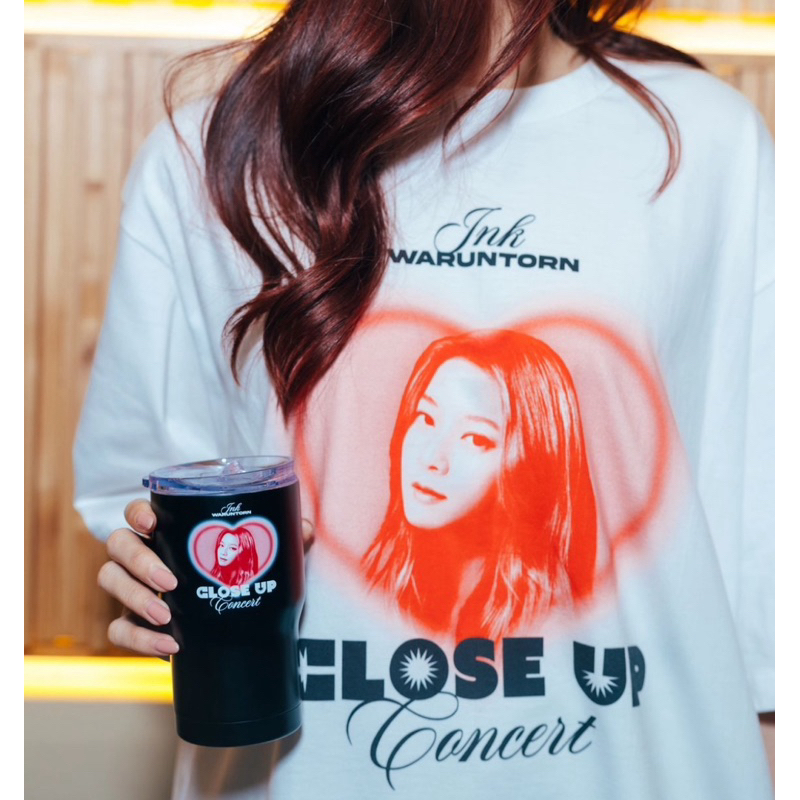 เสื้อยืด Ink Waruntorn Close Up Concert size M ของแท้