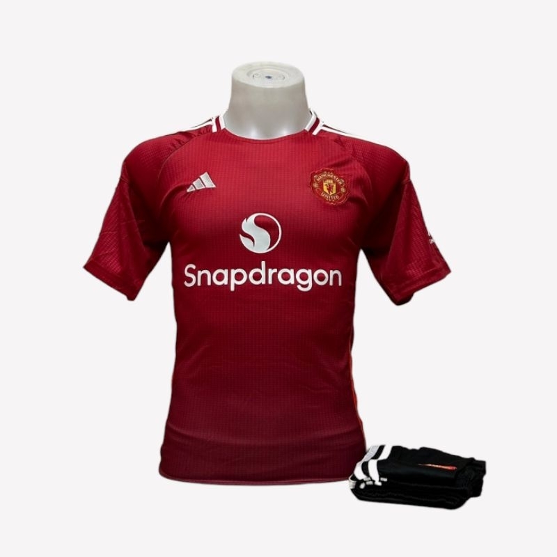 เสื้อกีฬาแมนยู ชุดกีฬาแมนยู ครบเซ็ตเสื้อพร้อมกางเกง ตัวใหม่ล่าสุด
