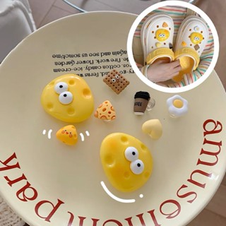 hkboy พร้อมส่ง  การ์ตูนตกแต่ง ชุดตัวติดรองเท้าแบบเซต ตัวติดร…