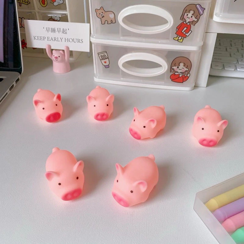 ตุ๊กตาบีบมีเสียง หมูของเล่นคลายเครียด thumbnail 6