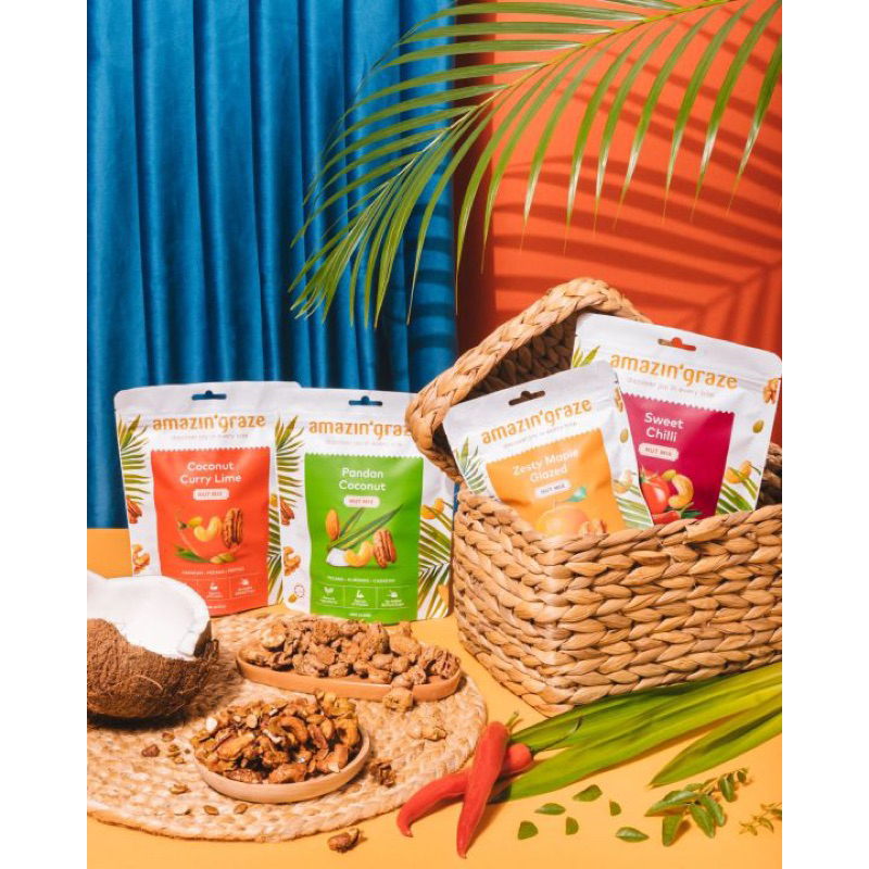 amazin’graze nuts protein/ berry trail mix/pandan coconut/coconut curry lime nuts 130g. fl ถั่วรวมอบ
