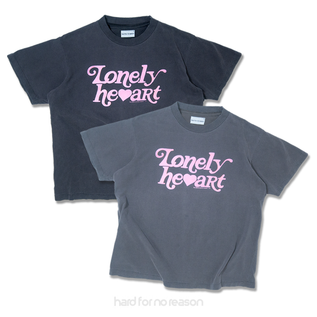 hard for no reason Lonely Heart T-shirt pink print