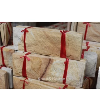หินทรายธรรมชาติ สีเหลืองลาย ติดผนัง ปูเสาปูพื้น ขนาด 10x30 cm.