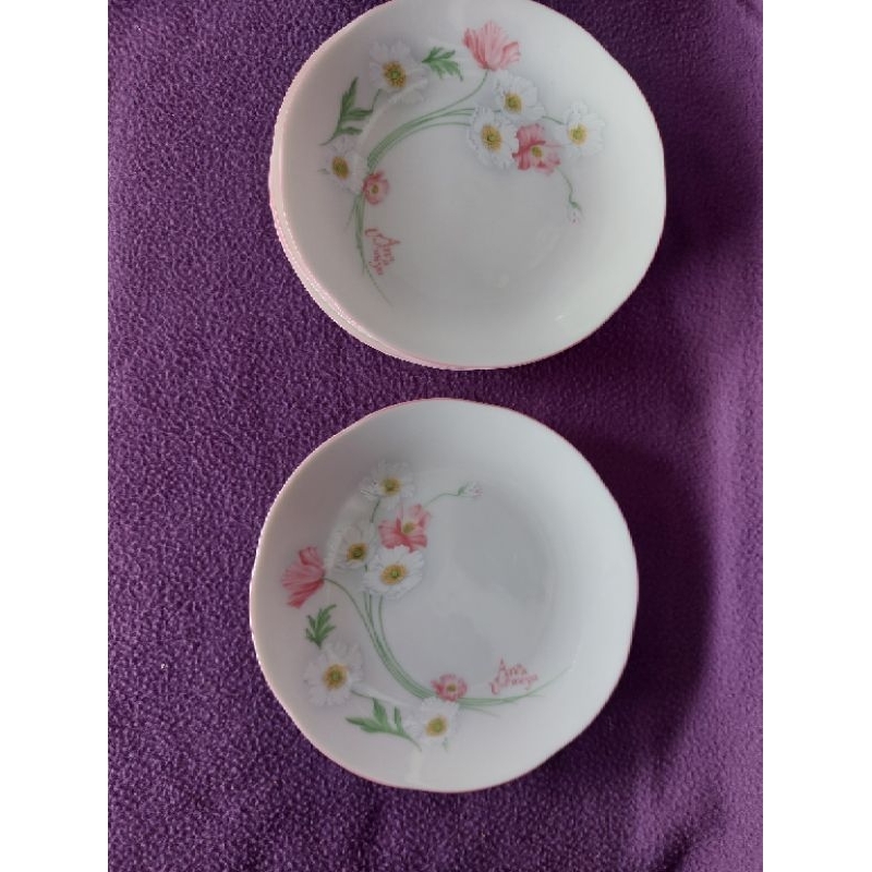 Anna Umemiya จานขนมเซรามิค