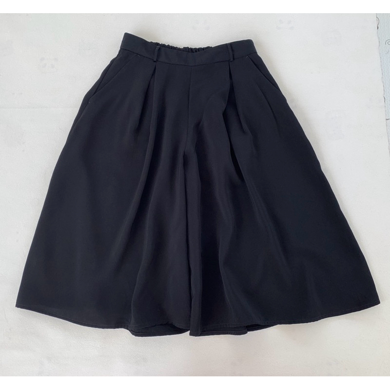 A168.กาวเกงขาสั้นมือสองGu