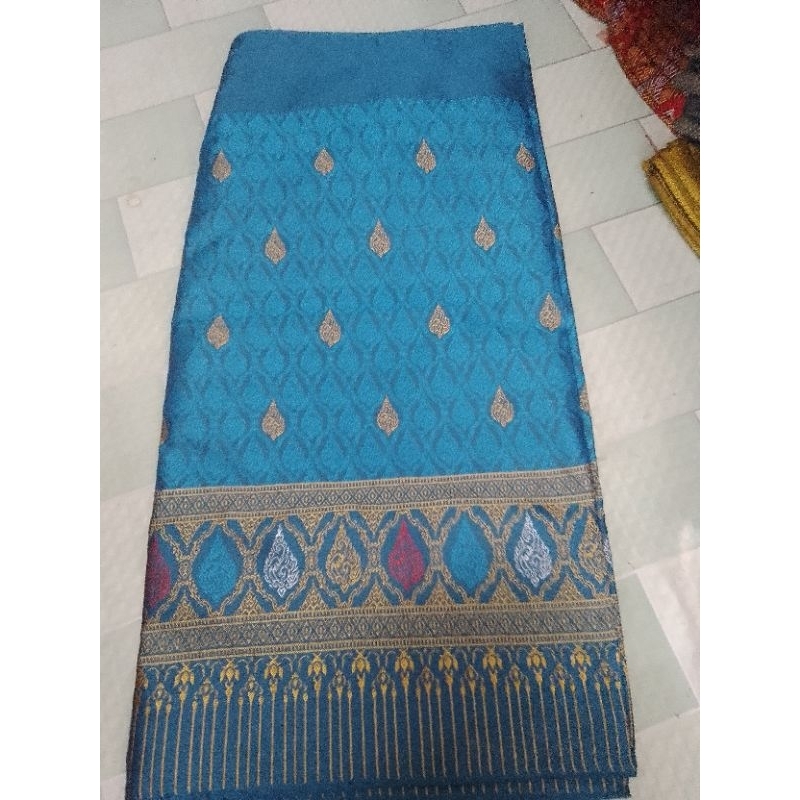 ผ้าถุงป้ายไหมขิดลาว ผ้าถุงป้ายทอลาย ตัดเย็บพร้อมใส่ ทอแบบยกดอก ผ้าซิ่นพร้อมใส่ เอวตะขอฟรีไซส์ ใส่ไปงานบุญ ใส่ไปวัด